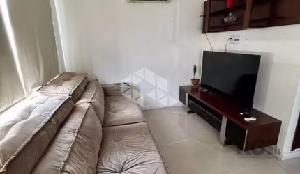 Apartamento Semimobiliado, 41,87 m² Privativo, Bairro Azenha, Porto Alegre