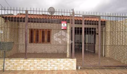 Casa 2 dormitórios na Cidade Verde