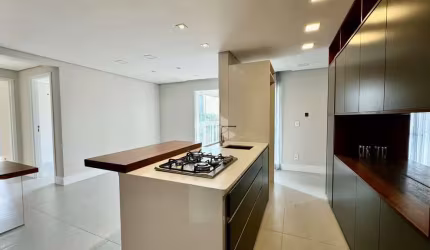 Cobertura Duplex com 2 dorms 1 suite, 130 mts, 2 vagas deposito