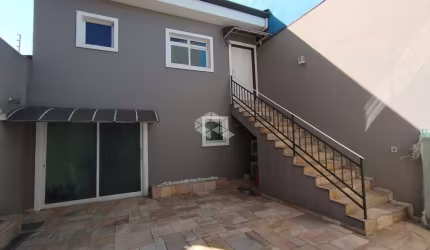 Casa comercal com 440 mts, reformada, mobiliada garagem 10 carros