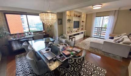 Duplex alto padrão na Chácara Klabin, com 228m², 4 suítes e 3 vagas de garagem.