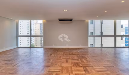 Apartamento a venda 3 suites, totalmente reformado, 2 vagas Higienopolis