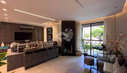 Apartamento de 3 quartos à venda no bairro Nossa Senhora de Lourdes, em Santa Maria.