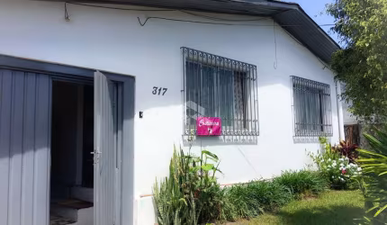 Casa de 3 quartos à venda no bairro Juscelino Kubitschek, em Santa maria, RS.