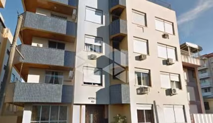 Apartamento de 2 dormitórios com suíte à venda no bairro Menino Jesus  em Santa Maria