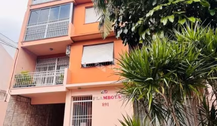 Apartamento de 03 quartos com dependência, vaga de garagem  e terraço com quiosque e churrasqueira no Centro de Santa Maria
