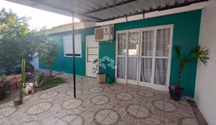 Casa com 3 quartos   à venda no bairro Diácono Luiz Pozzobon/ Camobi em Santa Maria