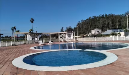 Terreno no Condomínio Cidade Universitária Eco Village à venda de 382 m² no Bairro Camobi em Santa Maria - RS