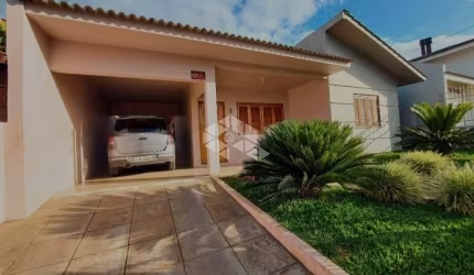 Casa à venda com 4 dormitórios em Camobi, Santa Maria - RS