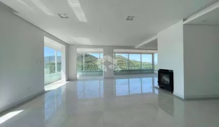Apartamento de alto padrão à venda no bairro Km Três em Santa Maria