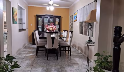 Linda Casa à Venda no Bairro João Goulart, Santa Maria!