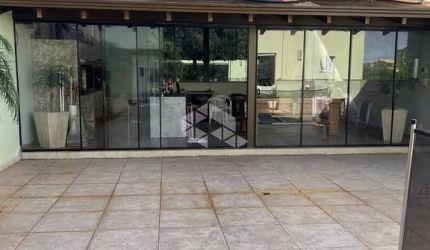 Apartamento e sala comercial à venda no centro com 3 quartos em Santa Maria - RS