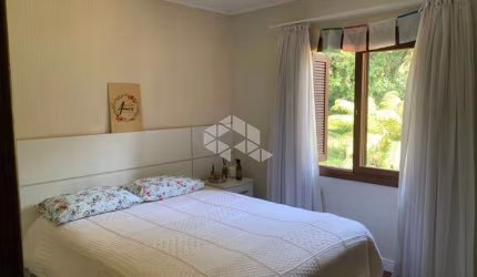 Apartamento dois dormitórios em Canela