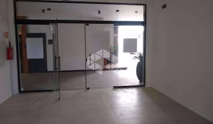 A venda loja comercial de 40,56m² no Residencial Lê Monde em Canela.
