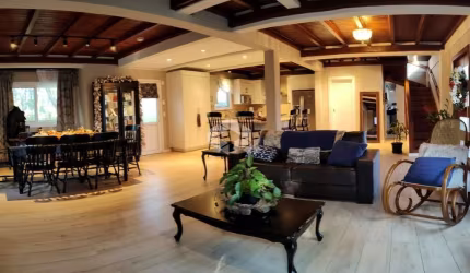 Casa com 225 m², 3 dormitórios com 1 suite na Av. Villagio Mato Queimado Gramado