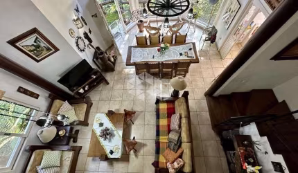 Casa 168,01m², localizada no condomínio Bosque da Serra, Canela