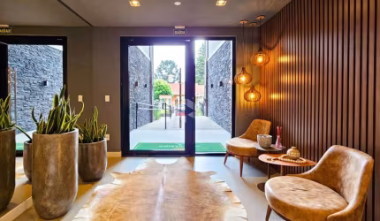 Apartamento 82m² privativos,  localizado na Avenida das hortênsias , PLanalto, Gramado