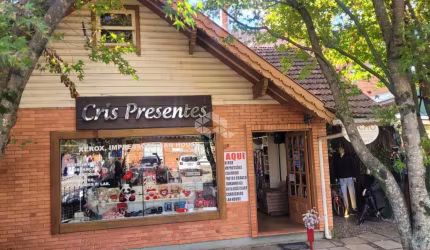 2 salas comerciais localizada no centro de Gramado.
