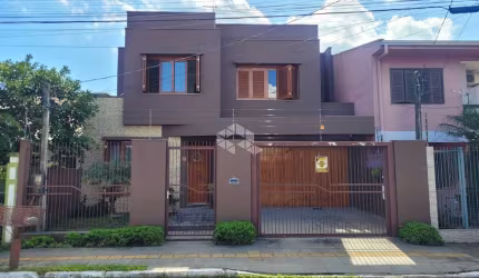 Casa a venda construção estilo americano com 4 quartos!