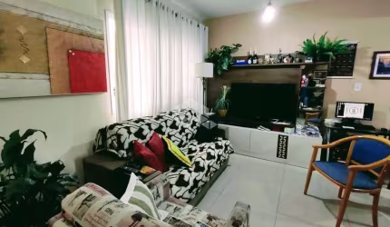 Casa em condomínio fechado com 03 dormitórios em Canoas.