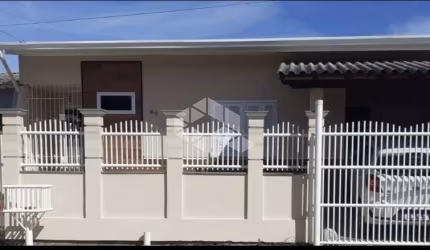 Casa 3 dormitórios e 2 vagas Guajuviras , Canoas