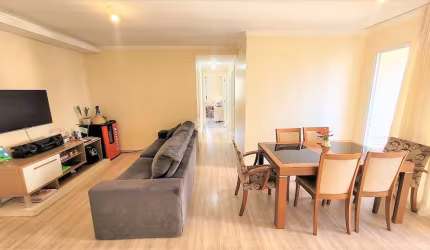 Apartamento / 3 Dormitórios / 1 Suíte / Sacada / Churrasqueira / 1 Vaga / Centro / Canoas / RS