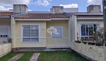 Casa à venda, 2 dormitórios, em condomínio fechado - Olaria