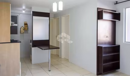 Apartamento semi mobiliado 2 dormitórios em residencial