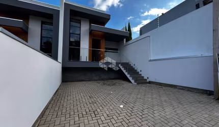 Casa Pronta Para Morar - Qualidade de Vida na Encosta da Floresta!