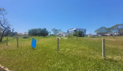 Terreno á venda, medindo 3.631m2 m², com dimensões de 119m2 de frente, 84,65m2 e 85,81m2 de  extensão,  Bairro Moinhos de Vento em Canoas/Rs