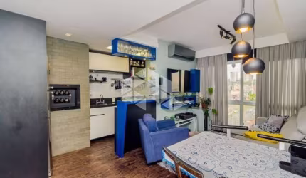 Apartamento semi mobiliado de 2 dormitórios com suíte e 3 vagas de garagem no bairro Passo da Areia
