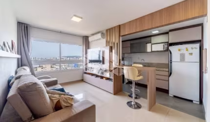 Apartamento de 3 dormitórios com suíte e 2 vagas de garagem no bairro São João em Porto Alegre