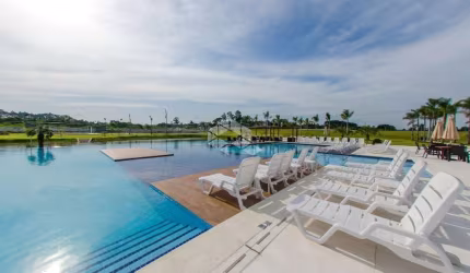 Terreno com 420m² privativos, Condomínio  Reservas  do Lago, Nova Santa Rita