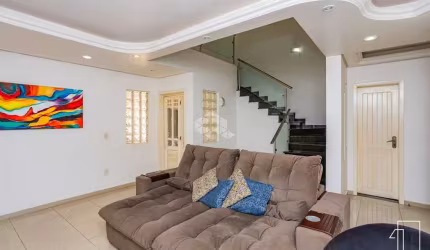 Casa Sobrado com 4 Dormitórios/Quartos no bairro Moinhos de Vento, Canoas-Rs
