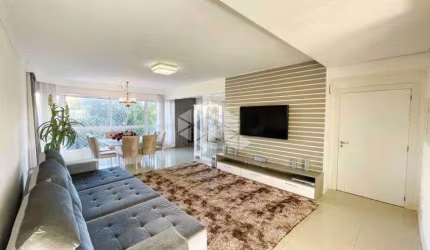 Apartamento 4 dormitórios, 3 suítes, 3 banheiros, 3 vagas, mobiliado, com churrasqueira. À venda no bairro Centro em Canoas. Aceita financiamento FTGS