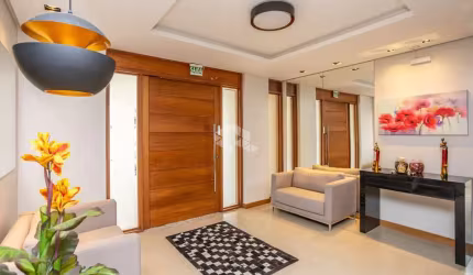 Apartamento Garden no bairro Nossa Senhora das Graças com 220,27m² de área privativa, com duas suítes, uma delas com terraço, 3 vagas.
