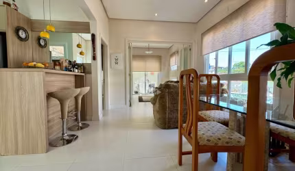 Casa no Bairro Marechal Rondon, com 140m² de área privativa, 2 dormitórios, 1 banheiro, 2 vagas, 570m² de área total. Aceita Financiamento Bancário.