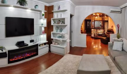 Casa com 3 Dormitórios, sendo uma suíte, com piscina no Bairro Niterói/Canoas-Rs. Aceita Financiamento bancário.