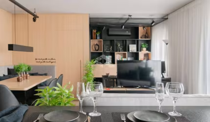 Apartamento com 2 dormitórios, sendo uma suíte, Mobiliado - life park CANOAS, RS.