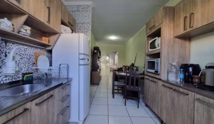 Casa em condomínio fechado no bairro São José em Canoas | 3 dormitórios | Aceita financiamento e FGTS