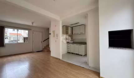 Casa em condomínio Vivendas do Lago, área de 107,65m² privativa, com 2 dormitórios, 2 banheiros, 2 vagas cobertas. Aceita Financiamento e FGTS.