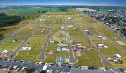 Terreno Duplo com Excelente localização  pronto para receber construção com 14,02m de frente e 13,90m de fundos e lateral leste 21,80m no São José