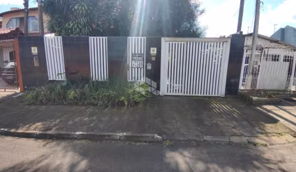 Casa à venda com 188m², 5 quartos e 3 vagas, Estância Velha Canoas
