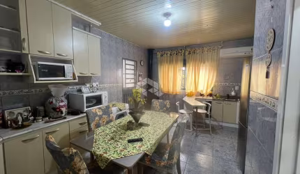 Casa à venda con 2 dormitórios em Sapucaia do Sul