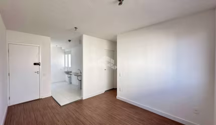 Apartamento 2 Dormitórios Reformado