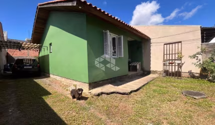 Casa 2 dormitórios em Canoas