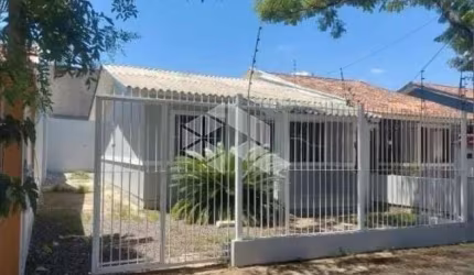 Casa à Venda com 2 dormitórios no Bairro São José - Canoas!