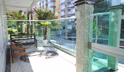 Apartamento 02 dormitórios, sendo 01 suíte, sala, banheiro social, 01 vaga de garagem - Zona Nova - Capão da Canoa
