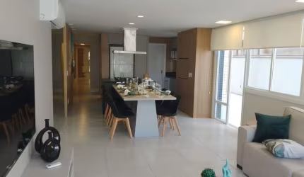 Apartamento mobiliado e decorado no bairro Zona Nova em  Capão!