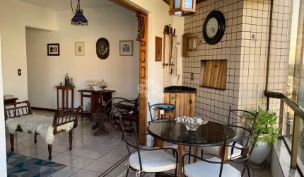 Apartamento 2 dormitórios, 1suíte, frente, sacada, Centro, Capão da Canoa